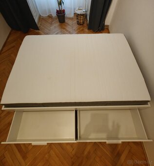 Prodám postel BRIMNES IKEA 140x200 cm - 3