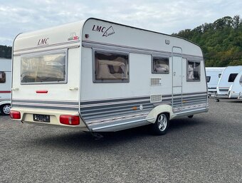 Karavan LMC 495 K - markýza, předstan, držák kol, palandy - 3