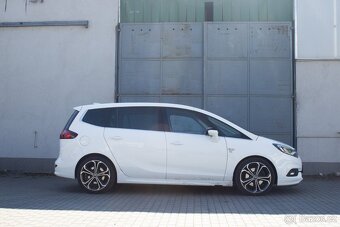 Opel Zafira OPC - 3
