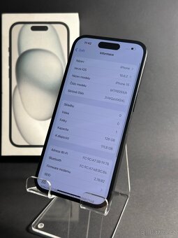 iPhone 15 černý - 3