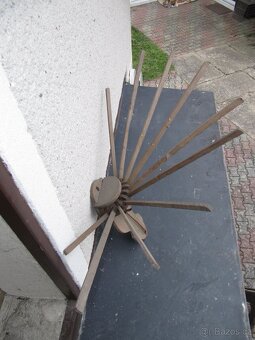 Skládací věšák na prádlo - retro - 3