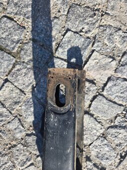 Zadní kyvna vidlice husqvarna 125 - 3