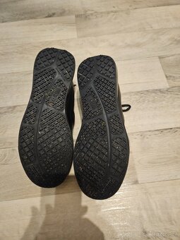 Protiskluzové boty do kuchyně - 3