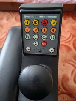 Prodám invalidní elektrický vozík - 3