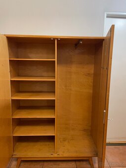 státní skříň dřevěné - 3