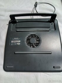 Chladič pod notebook - 3