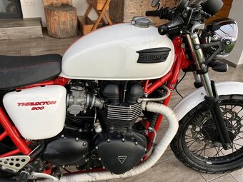 Triumph Thruxton 900 - 3