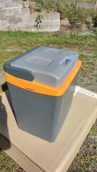 Prodám elektrický chladící box CRIVIT 230/12 V - 3