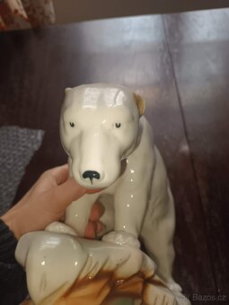 Porcelánová soška ledního medvěda - 3