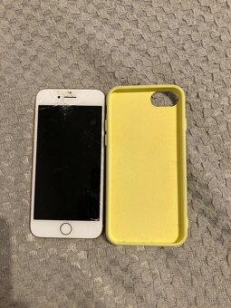 iPhone 8 - 3