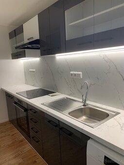 Pronájem bytu 3kk 79m Praha Liboc - 3