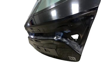 Páté dveře černá metalíza LZ9Y Audi A7 4G sportback 2012 - 3