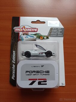Majorette - 3