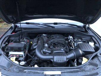 jeep grand cherokee 3.6 plyn,benz.210kw 2011рік - 3