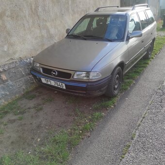 Prodám Opel Astra - 3