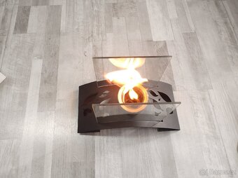 Krb na biolich na stul - 3