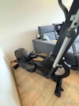Prodám trenažér Eliptical inSPORTline Kapekor - 3