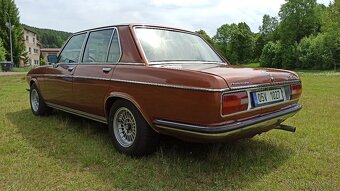 BMW E3 3.0 S - 3