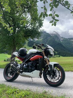 Triumph Speed Triple 1050 - 3