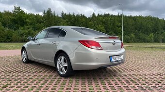 Opel Insignia 1.8 - 3