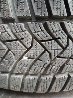 seat ateca škoda karoq vw t-roc 215/60/16 top stav - 3