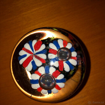 Starožitné skleněné těžítko květy - 3