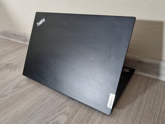 ▼Lenovo Thinkpad E14 Gen2 - 14" / Ryzen 5 4500U / 8GB / SSD - 3