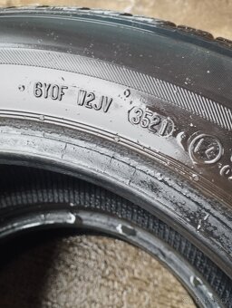 Zimní pneu 205/55/16 DOT-3521 - 3