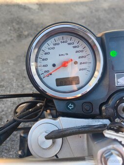 Honda CB600F Hornet - 3