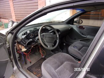 Dodge Stratus - 3