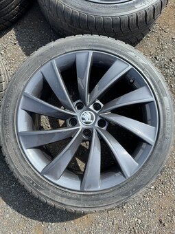 Alu kola Škoda Superb Pegasus 235/45/18 zimní M+S - 3