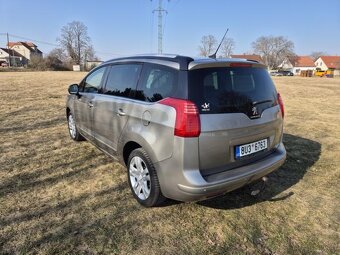 Prodám Peugeot 5008 1.6i 115KW - 7MÍST - 3
