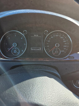 VW Passat Variant 2.0 125 kW, 4 motion, DSG , R-line - 3
