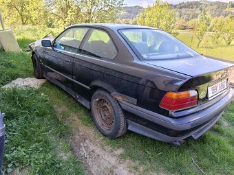 BMW E36 316i coupe - 3