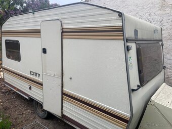Prodám karavan Burstner - 3