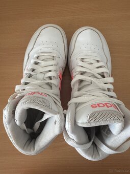 Kotníkové tenisky Adidas, vel. 35 - 3