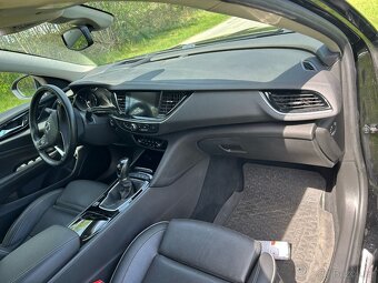 Insignia B 4x4 - 3