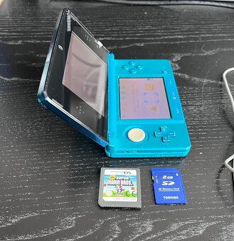 Nintendo 3DS + hru Super Mario Bros DS - 3