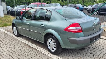 Renault Megane 1.6i 16V - 3