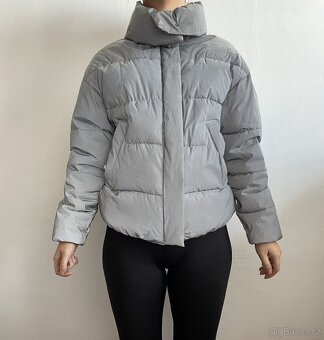 Dámská zimní bunda Cropp (size S) - 3