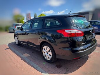 Prodám Ford focus combi 1.0 2012 74kw eco boost - 3