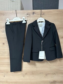 Gucci dětský oblek velikost 36. - 3