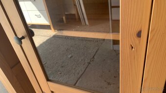Ikea Hemnes úzká vitrína- knihovna masiv sv. hnědá - 3