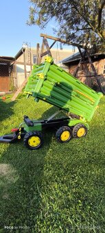 Přives šestikolový John Deere - 3