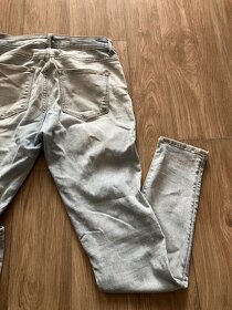 Světlé kalhoty H&M - 3