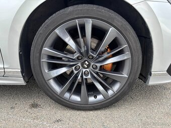 VW Passat 2.0 TDI 147KW 4x4 DSG R-Line - 3