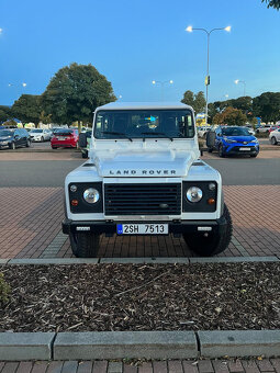 LAND ROVER DEFENDER - 3