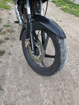 Honda cbf 125 (2012) - 3