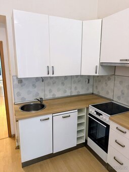 Kuchyň včetně spotřebičů - 3