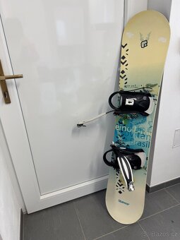Snowboard + boty+helma - 3